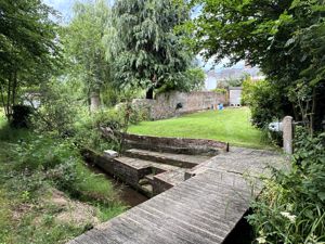 Photo 12- click for photo gallery